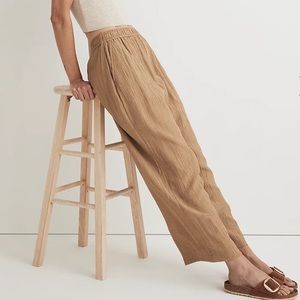 Madewell • Crinkle Crepe Straight Peg Crop Pant